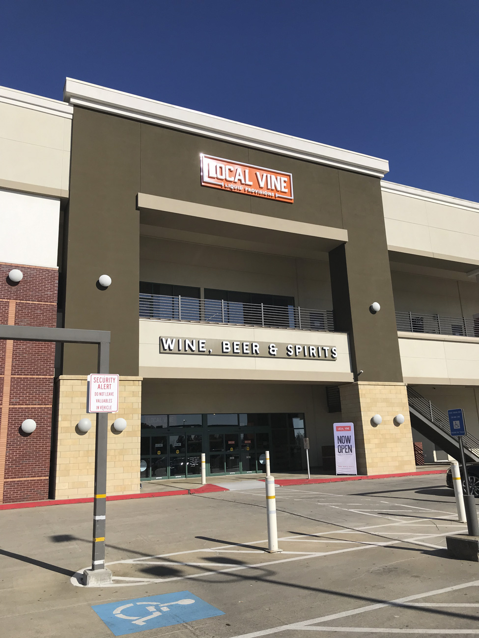 Premium Retail Experience - Local Vine