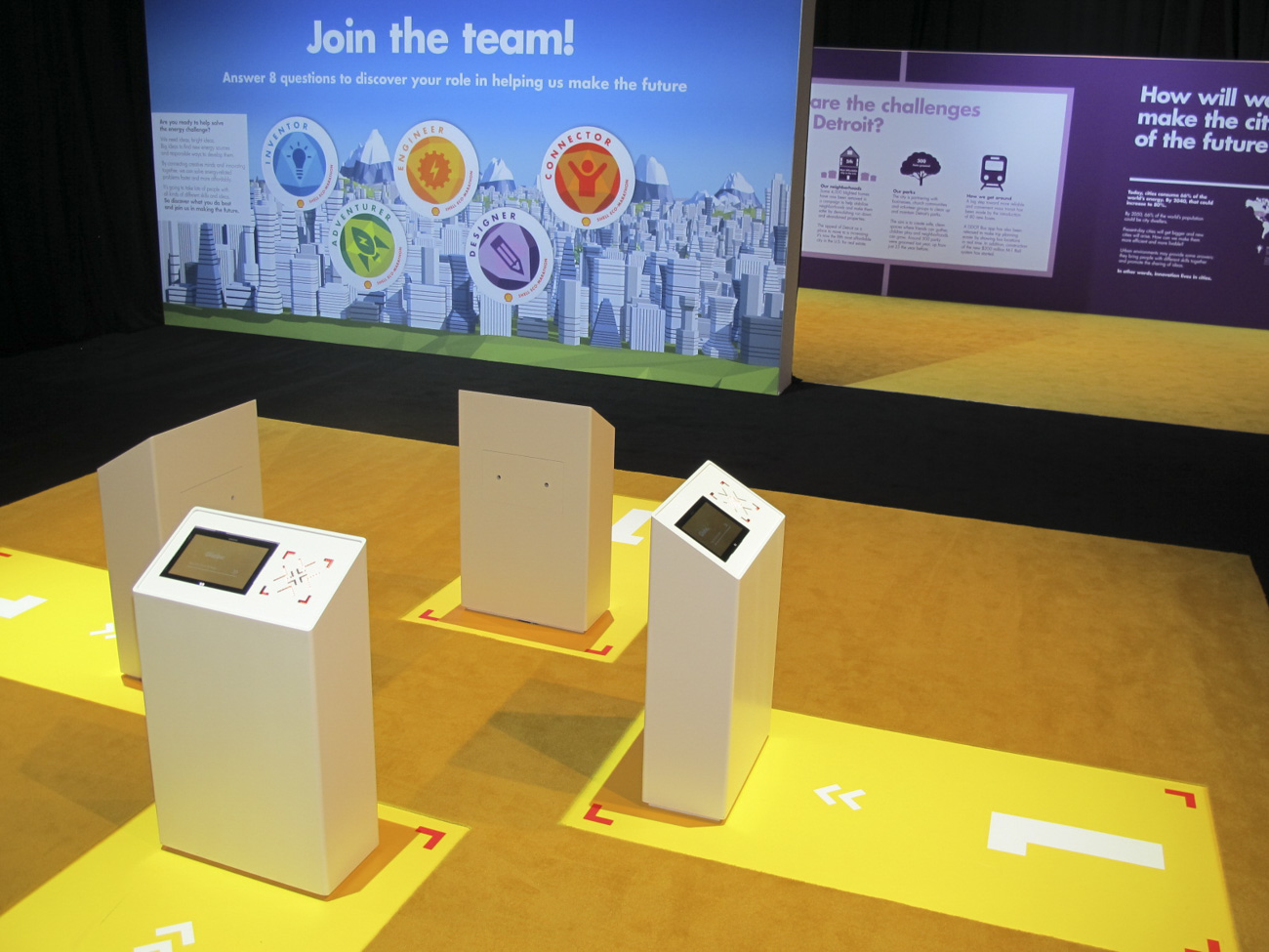 Shell trade booth