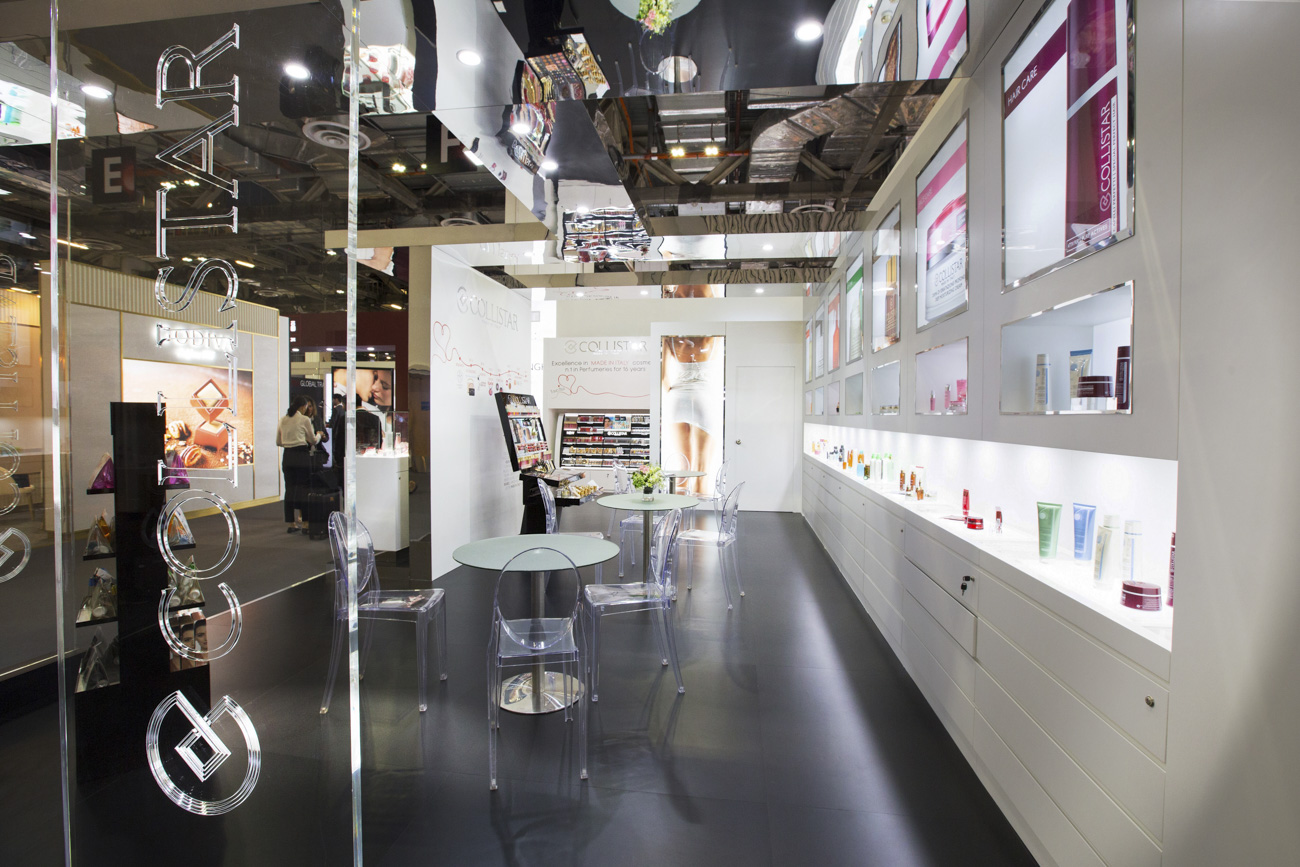 White is the New Black - Collistar trade exhibition